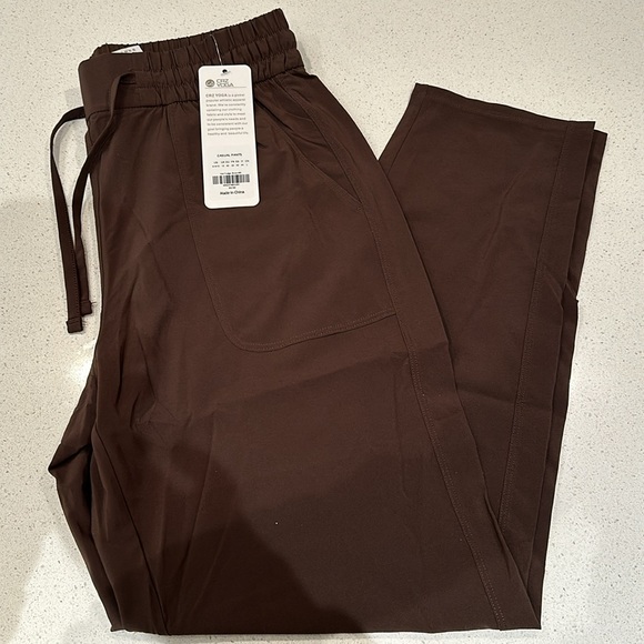 Feathery-Fit Soft Casual Workout Pants with Pockets 27" - Picture 7 of 7